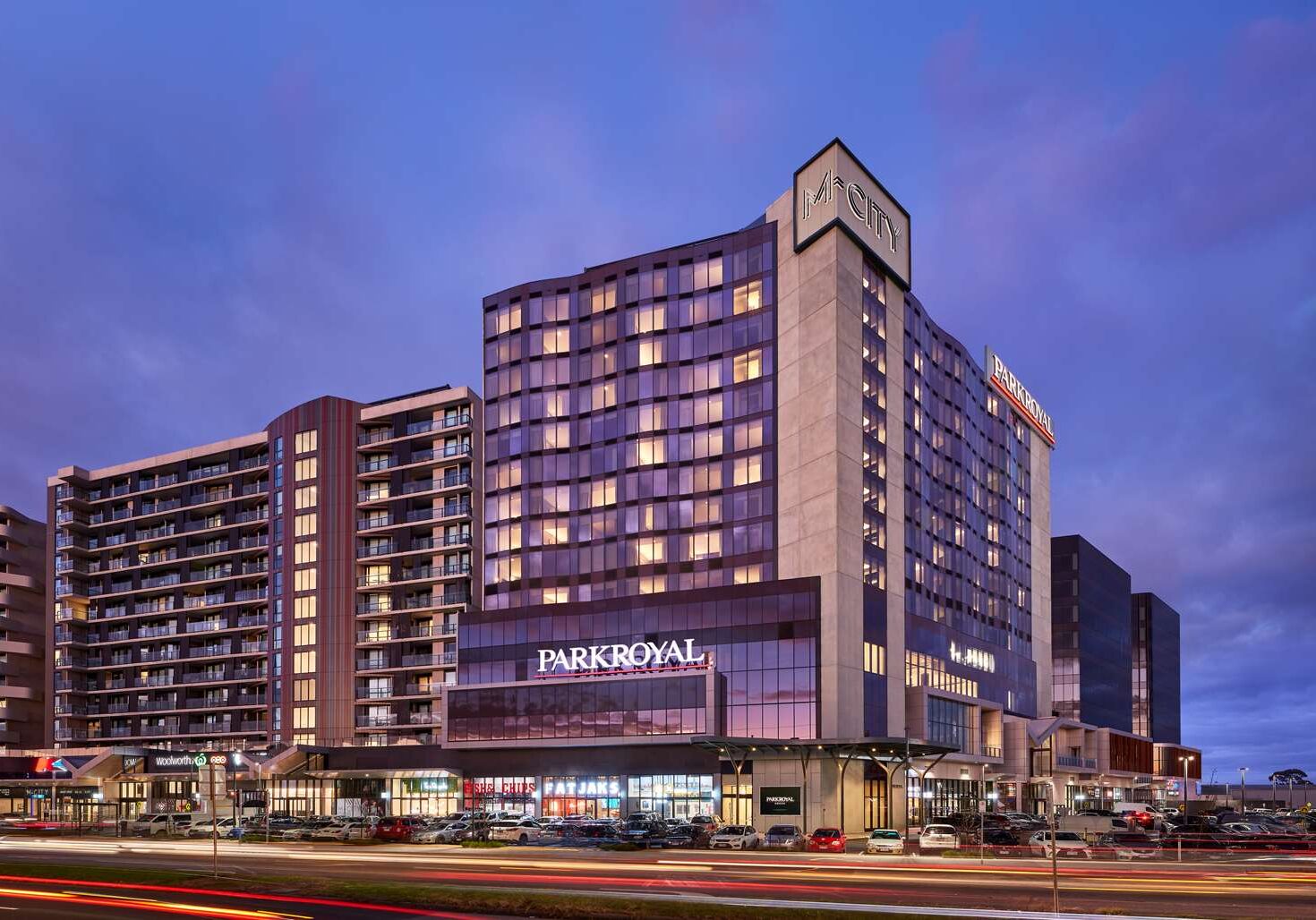 The Exterior of PARKROYAL Monash Melbourne at Dusk.